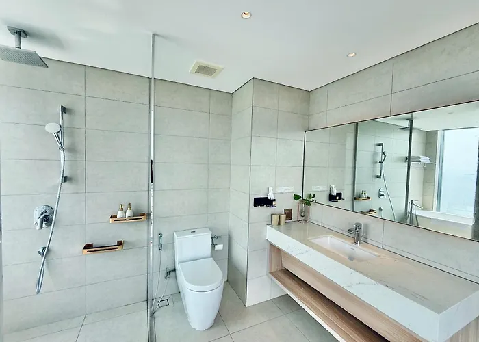 Alacarte Luxurious Apartment Ha Long